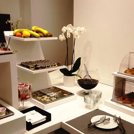 Executive Inn Boutique Hotel-3